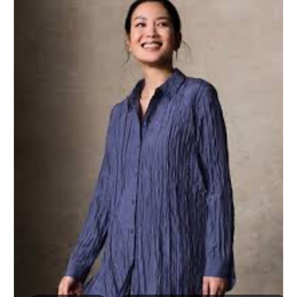 Craft and Borrow Women Button Down Blouse Size XL (16-18)